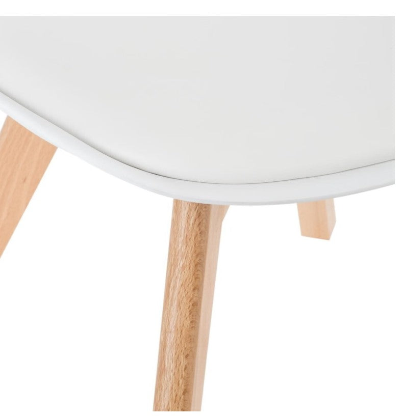 Chaise avec pieds hêtre blanche