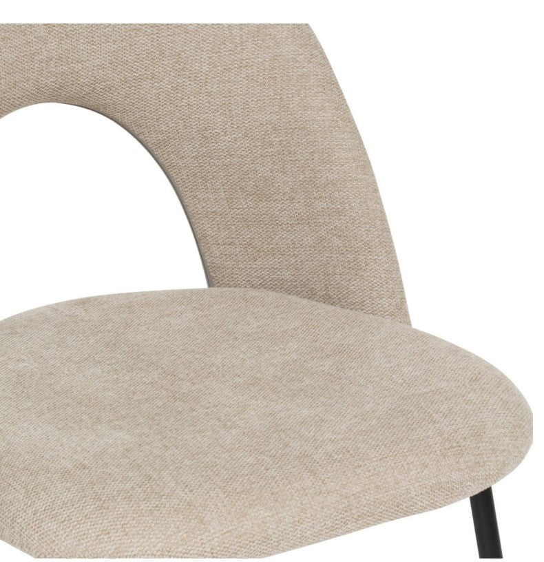 Chaise avec assise arrondie en tissu beige