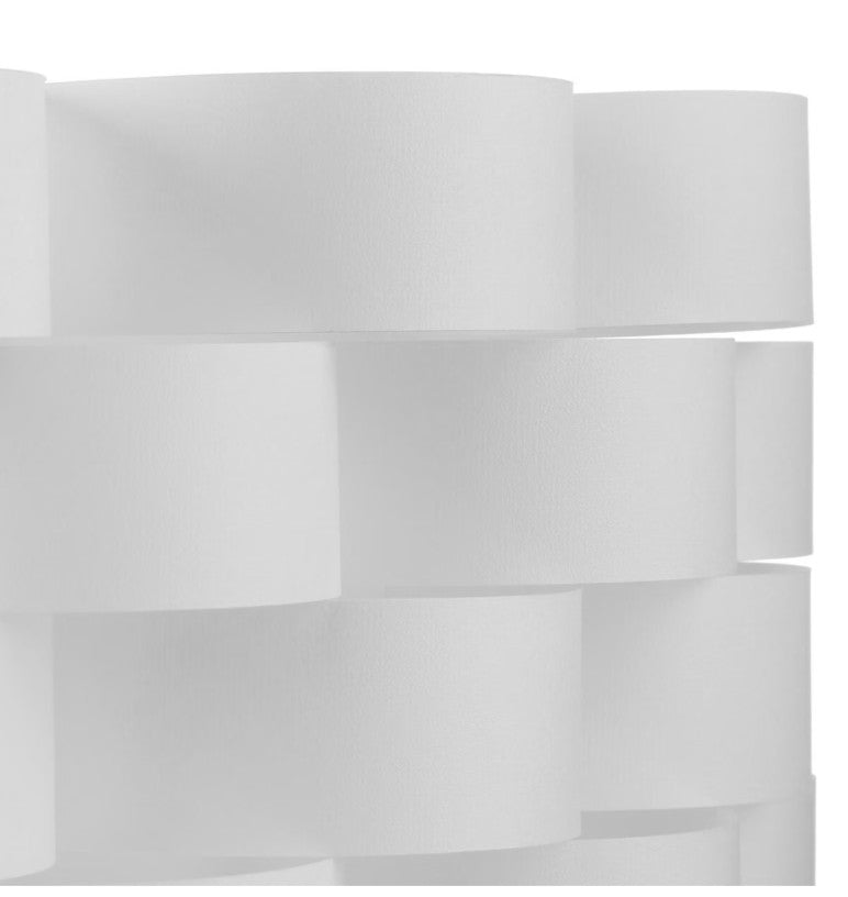 Suspension en papier blanc