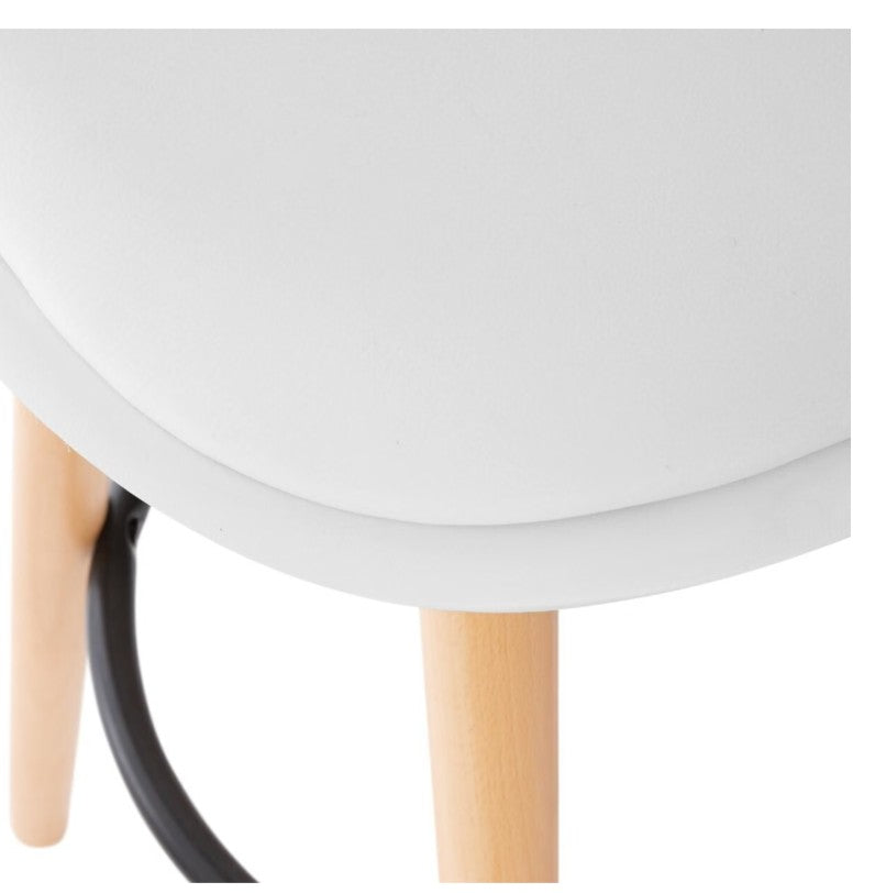 Chaise de bar en plastique blanche