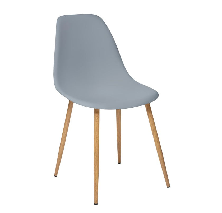 Chaise en plastique gris