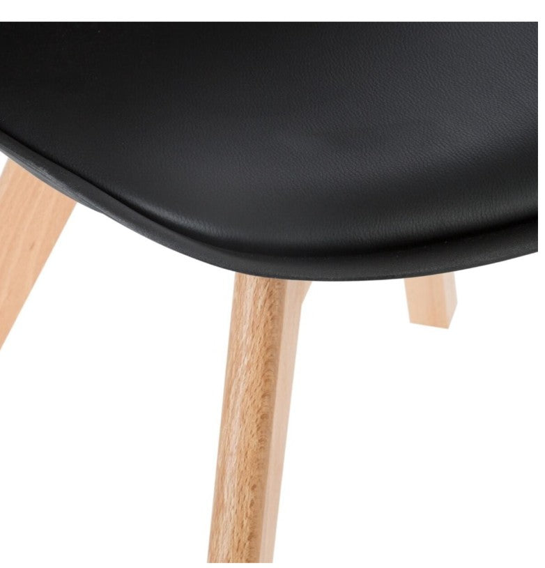 Chaise avec pieds hêtre noire