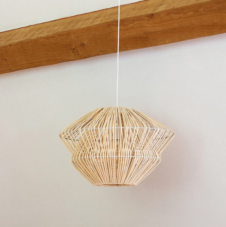Suspension en rotin